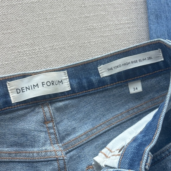 Aritzia Denim Forum The yoko high rise slim 28L Woman’s Jeans👖size 24 - Picture 9 of 12